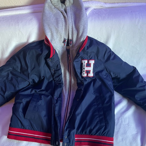 Jackets & Blazers - Vintage Tommy Hilfiger Puffer Jacket